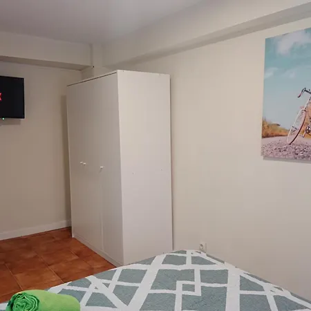 Bed & Breakfast Amroom -