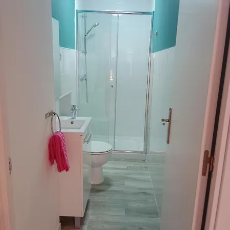 Amroom - Bed & Breakfast Santander