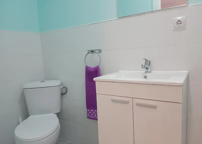 Alojamento de Acomodação e Pequeno-almoço Amroom - Santander