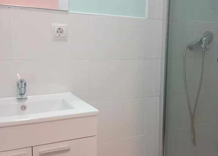 Alojamento de Acomodação e Pequeno-almoço Amroom - Santander