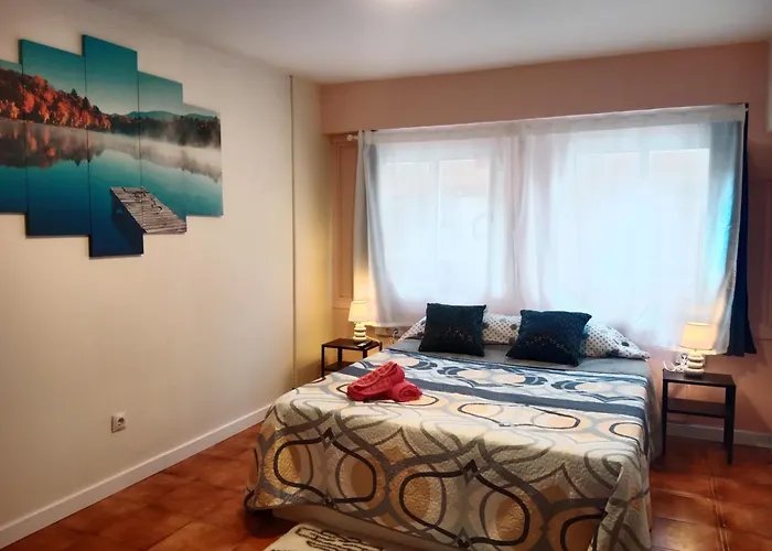 Amroom - לינה וארוחת בוקר 3*